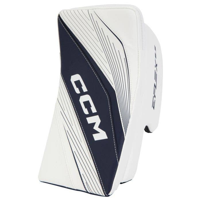 CCM Extreme Flex E6.5 Junior Goalie Blocker